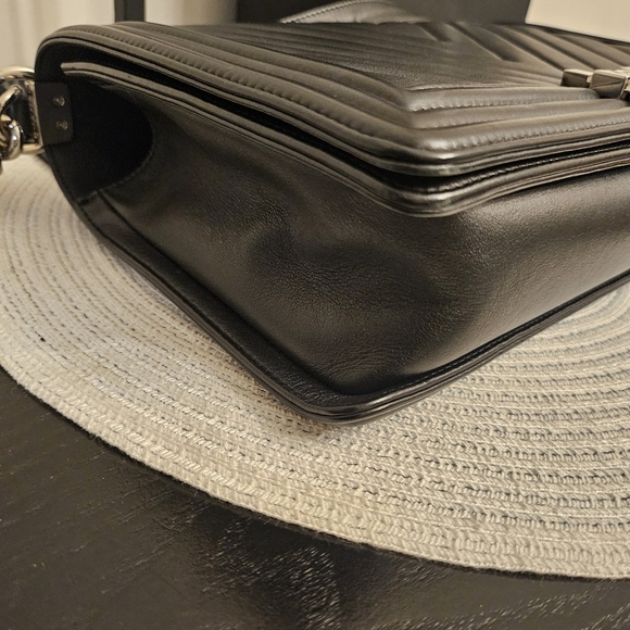 Chanel Flap Boy In New Medium - Picture 12 of 14